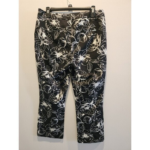 White House Black Market The Printed Crop Flare Sz 8 Resort Cruise - Picture 3 of 9